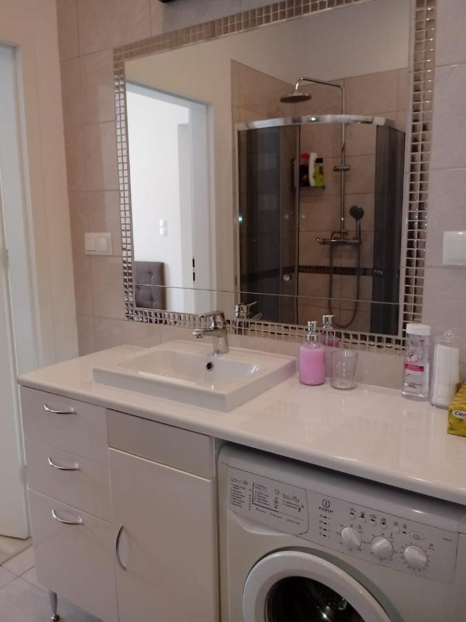 Come&Stay Zielona Gora Exterior photo